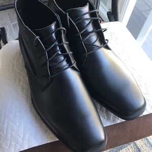 Calvin Klein Mens Black Boots 10.5